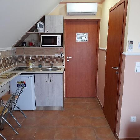 Andrea Apartman Hajdúszoboszló Exterior foto